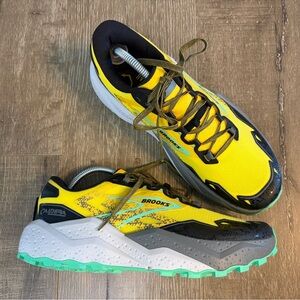 Brooks Caldera 7 Yellow and Black Trail Shoes Men’s 10 NWOT